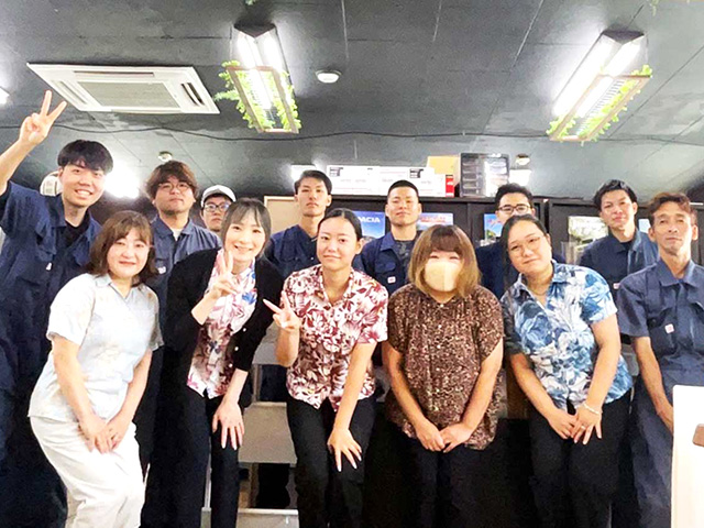 沖縄県のカーリンク宜野湾赤道店中古車査定、買取スタッフ