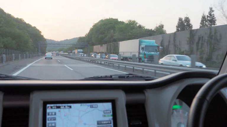 利用者急増中!車載ドライブレコーダー選びのポイント